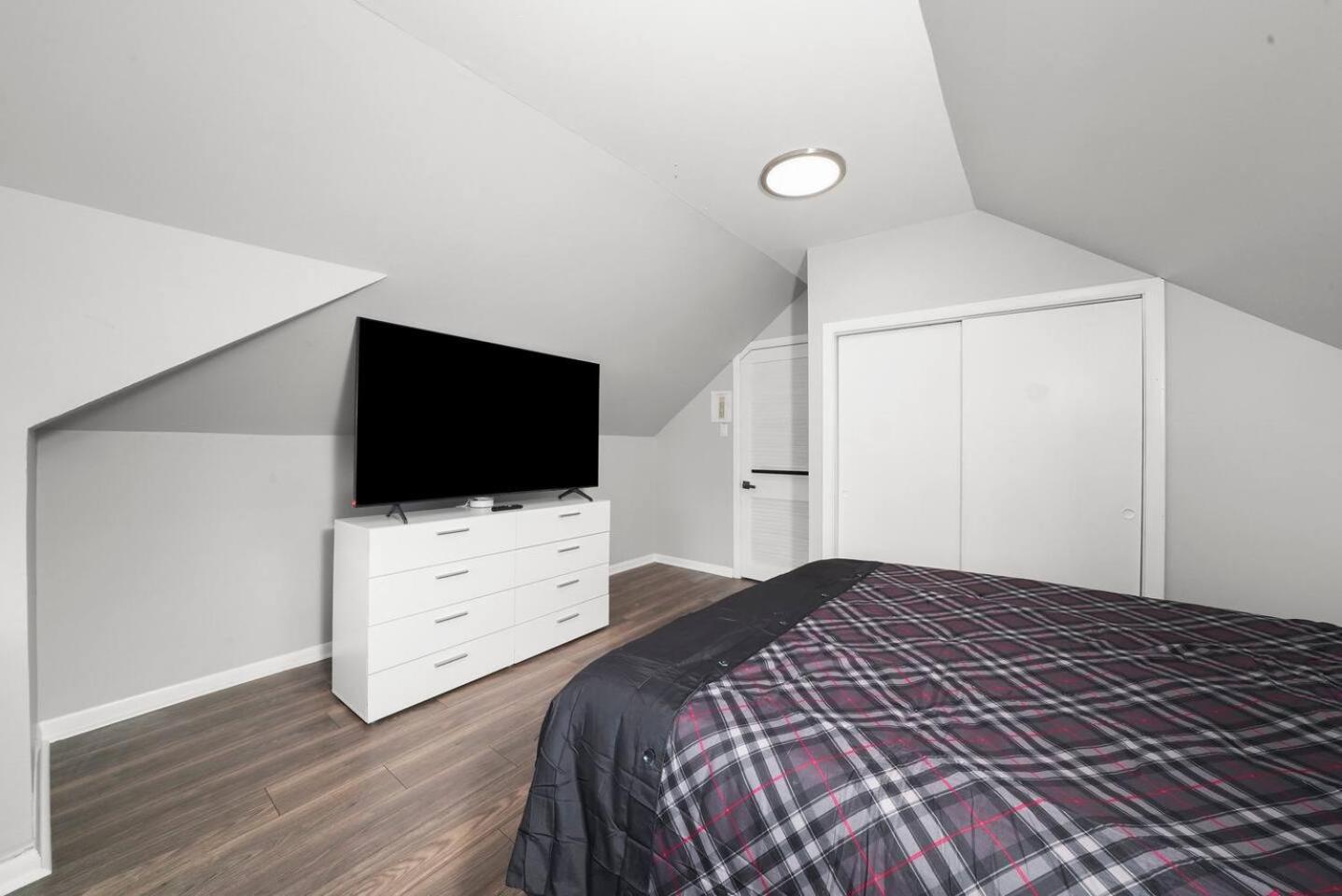 שיקגו Gorgeous 5 Bedroom Gem With Games מראה חיצוני תמונה
